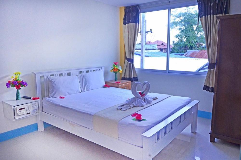 J Apartment Ao Nang Buitenkant foto