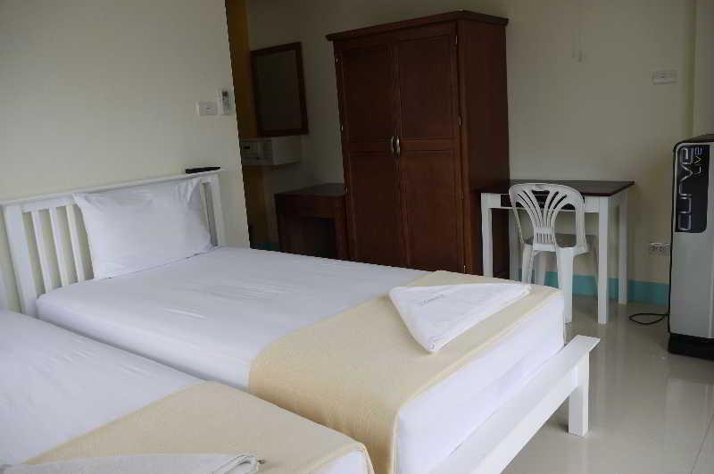 J Apartment Ao Nang Buitenkant foto