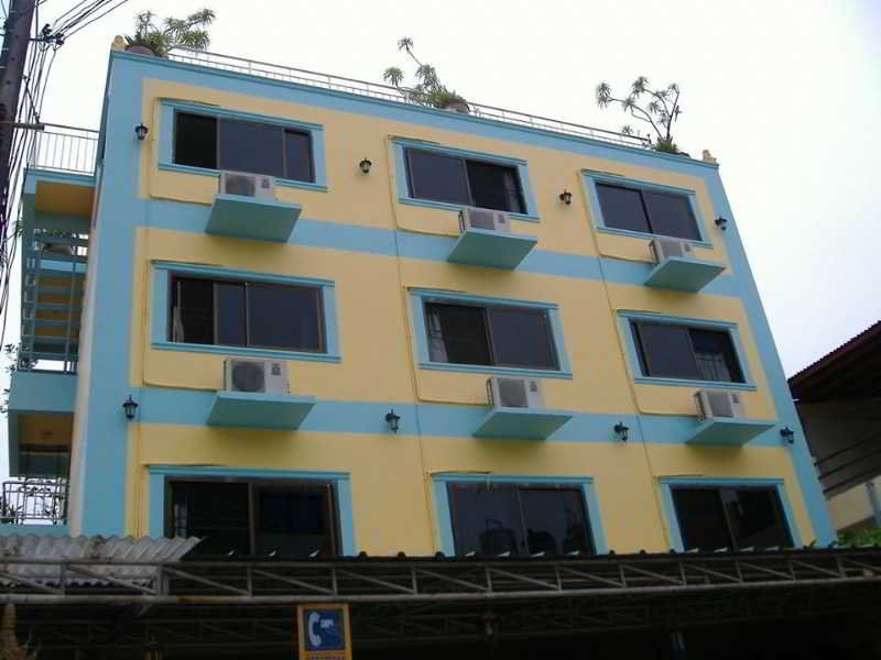 J Apartment Ao Nang Buitenkant foto
